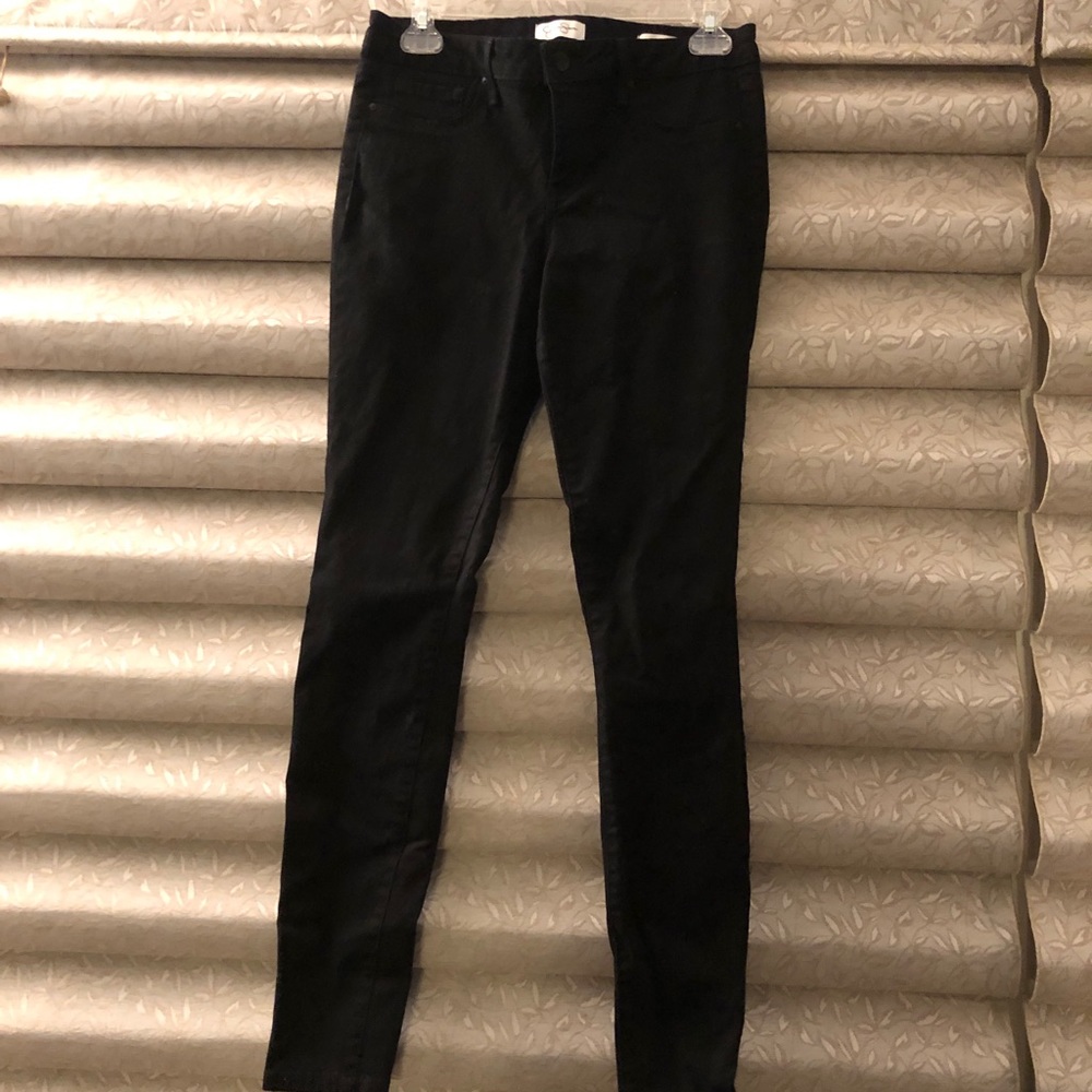 Jessica Simpson black super skinny jeans 8/29